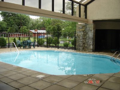 Redroof Inns - Pool