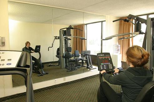 Allentown Quality Inn & Suites - Exercise Room With Weights