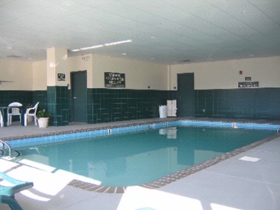 Country Inn & Suites by Carlson - Indoor Heated Swimming Pool