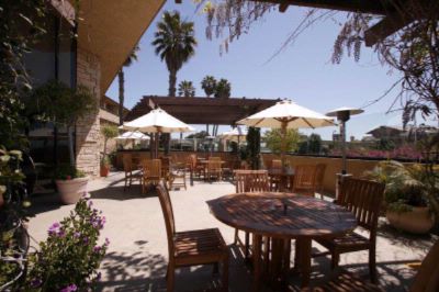 Four Points by Sheraton Ventura - Alexander's Patio