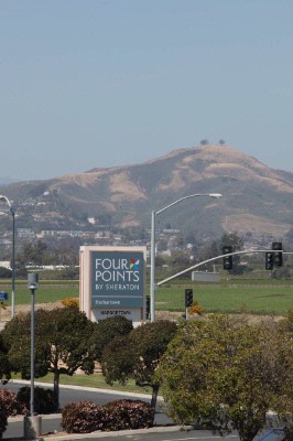Four Points by Sheraton Ventura - Roadside Sign With