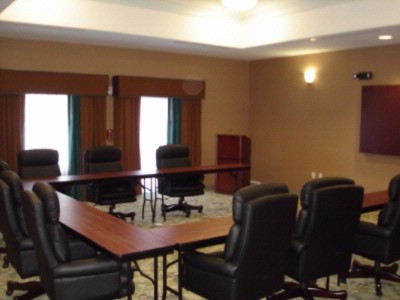 La Quinta Inn & Suites - La Quinta Tampa North Board Room