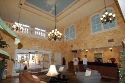 La Quinta Inn & Suites - La Quinta Tampa North Lobby