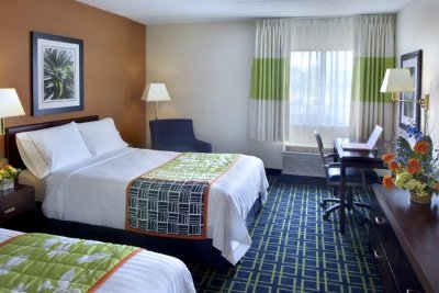 Fairfield Inn - Room With Two Double Beds