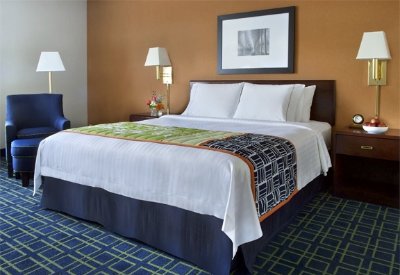 Fairfield Inn - Room With One King Bed