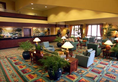 Large Lobby With Wi-fi!