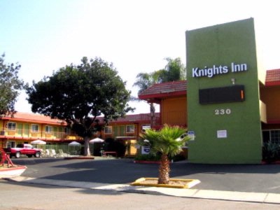 Economy Inn - 