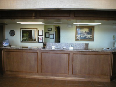 Silver Queen Motel - 