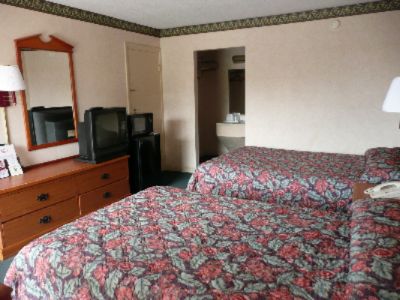 Deluxe Inn - 