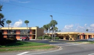 Bay Beach Inn - 