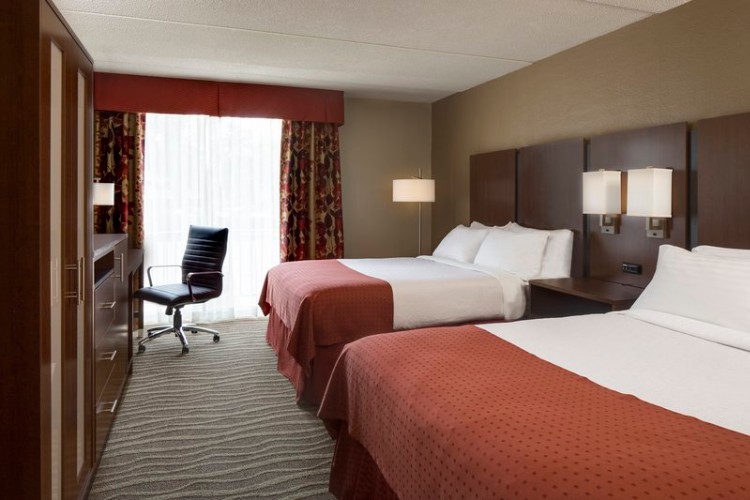 Holiday Inn Hotel & Suites - 