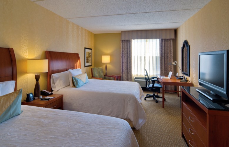 Hilton Garden Inn of Lakewood - Lobby
