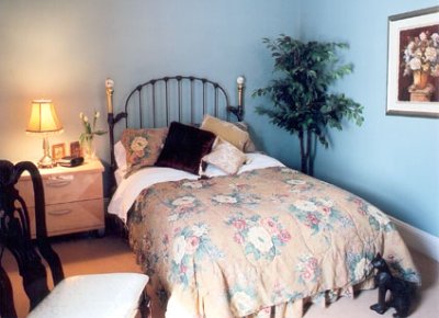 Silverbirch Suites Furnished Apartments - 