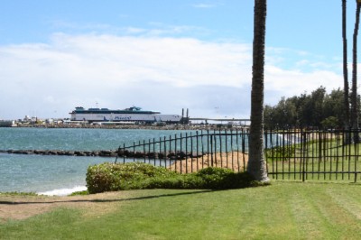 Maui Seaside Hotel - Super Ferry At Our Doorstep
