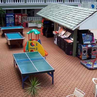 Country Hearth Inn & Suites - 