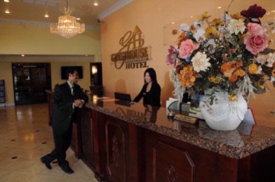 Guesthouse Norwalk - Front Desk