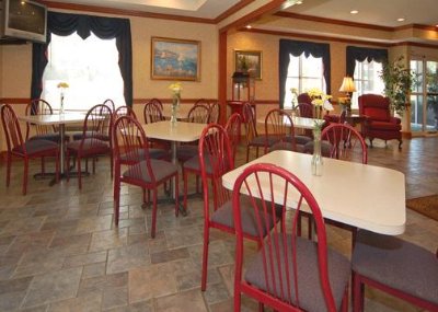 Quality Inn & Suites - Our Breakfast Area