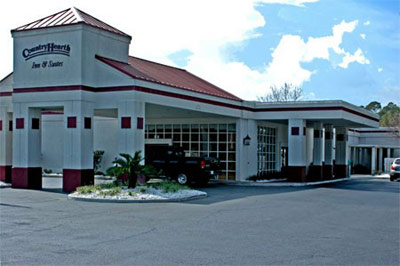 Country Hearth Inn & Suites & Confrence Center - 
