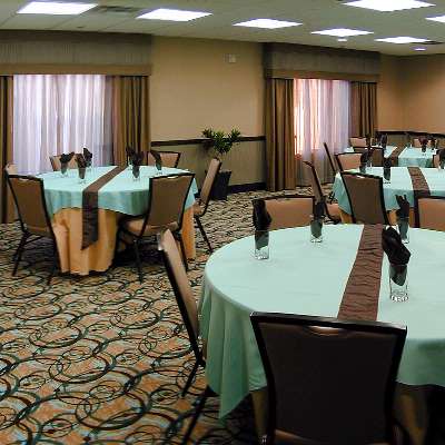 Hampton Inn & Suites Mccarran Las Vegas Airport - 