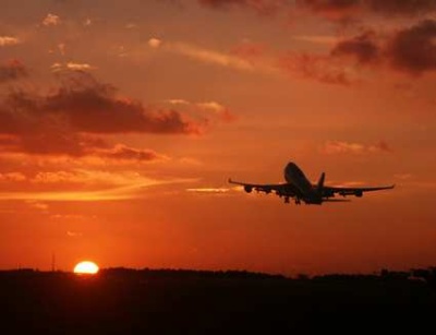Hampton Inn & Suites Mccarran Las Vegas Airport - Breathtaking Views Of The Airport Runway And Famous Las Vegas Strip
