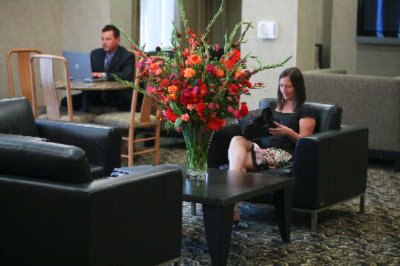 Hampton Inn & Suites Country Club Plaza - Lobby