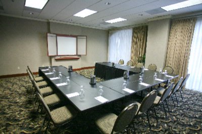 Hampton Inn & Suites Country Club Plaza - Conference Room