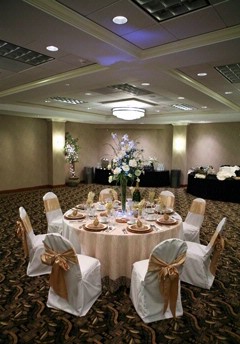 Hampton Inn & Suites Country Club Plaza - Ballroom For Wedding Reception