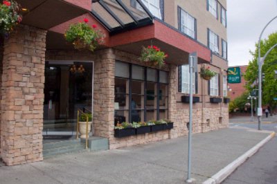 Quality Inn Downtown Victoria - Exterior