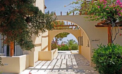Thera Mare Boutique Hotel - 
