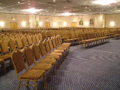 Best Western Chicago Hillside - Churchill Room Seating For 750 Guests
