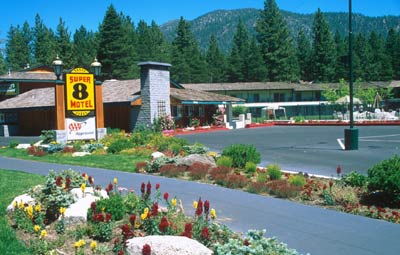 Super 8 Motel - 