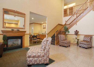 Comfort Suites Fishers - Lobby
