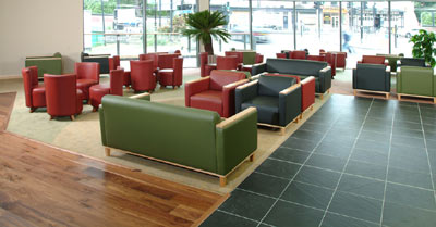 Holiday Inn London Brentford Lock - Island Lounge Bar