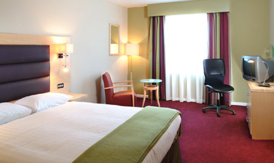 Holiday Inn London Brentford Lock - Standard Double Room