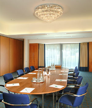 Holiday Inn London Brentford Lock - Waterfront Conference Facility