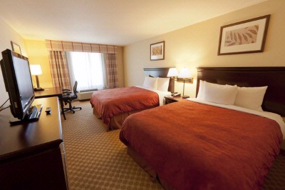 Country Inn & Suites by Carlson Ontario Mills - 