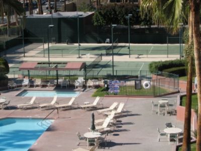 Marquis Villas Resort - Marquis Villas Resort Tennis Courts And Pool