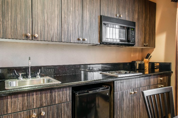 Extended Stay Suite With Kitchenette