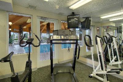 Baymont Inn & Suites Rickenbacker - 