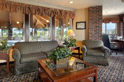 Baymont Inn & Suites Rickenbacker - 