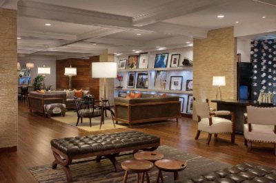 Hutton Hotel - Sophisticated And Comfortable