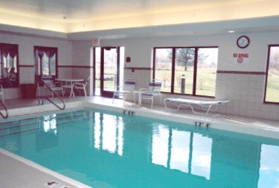 Holiday Inn Express Hotel & Suites Chesterfield - Refreshing Indoor Pool