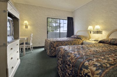 Ramada Suites South El Monte - Double Bedroom