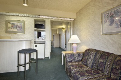 Ramada Suites South El Monte - Living Room