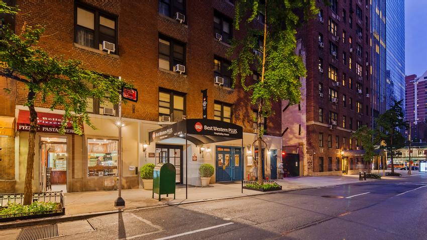 Best Western Hospitality House - 