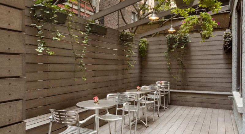 Best Western Hospitality House - 