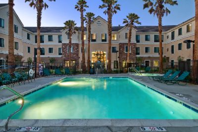Staybridge Suites Palmdale - Pool