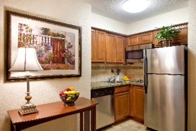 Staybridge Suites Palmdale - Kitchen In One Bedroom Suite