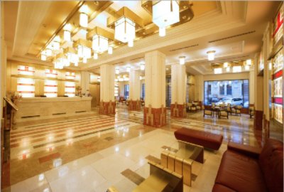Best Western Premier Hotel Majestic Plaza - 