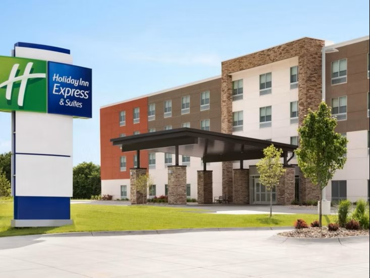 Comfort Suites